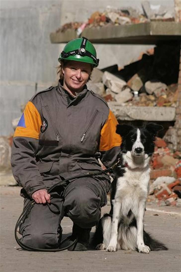 Border collie RHLP1 Asasara Du Er Salsa - Så er vi gået igang med uddannelsen til redningshund....marts 2008 billede 1