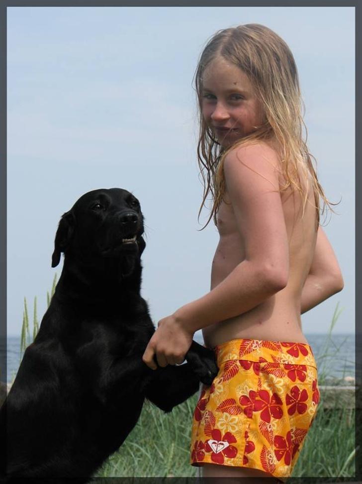 Labrador retriever Molly - Mig og Molly danser hehe billede 7