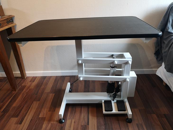 Hydraulisk trimmebord billede 0
