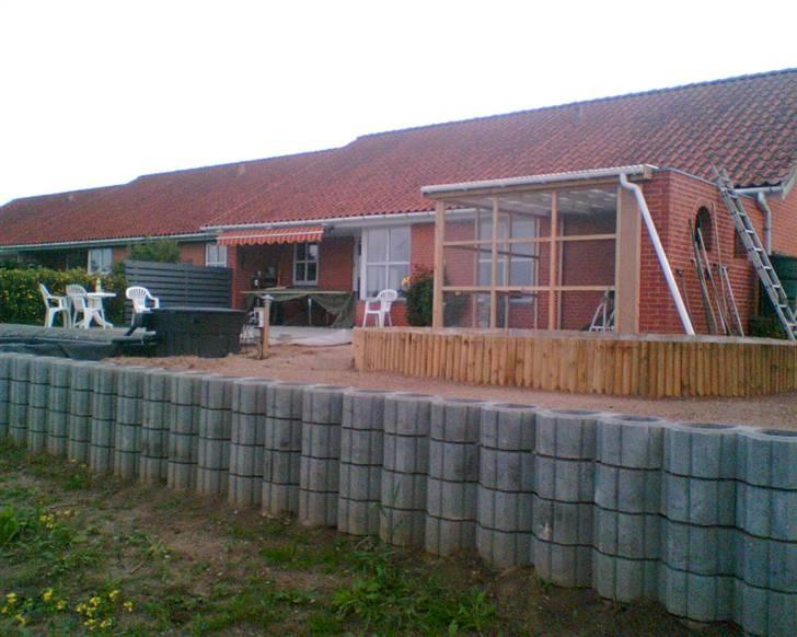 Bygning af kattegård ! billede 9