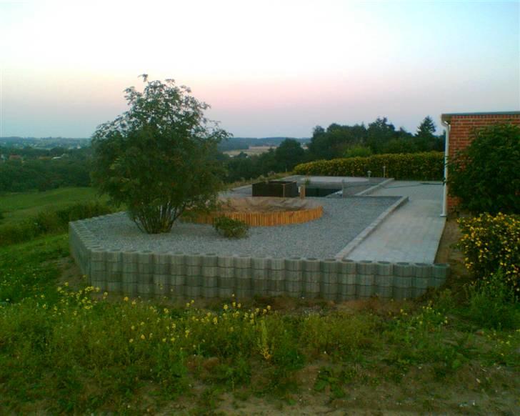 Bygning af kattegård ! billede 22