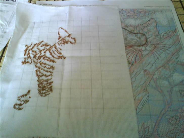 Kreativ - Broderi ik færdig endnu hehe pga flytning og ny kat billede 29