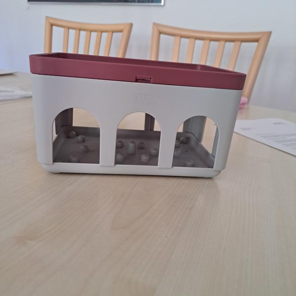 Rengøring af aktivitetslegetøj 