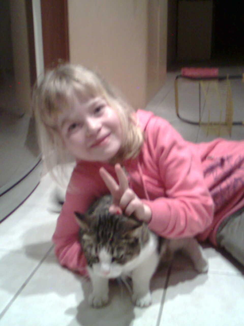 Huskat Tulle billede 2