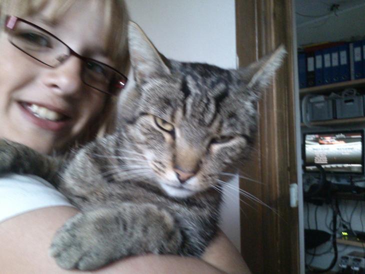 {{currentPhoto.altText}} billede {{currentPhoto.number}}