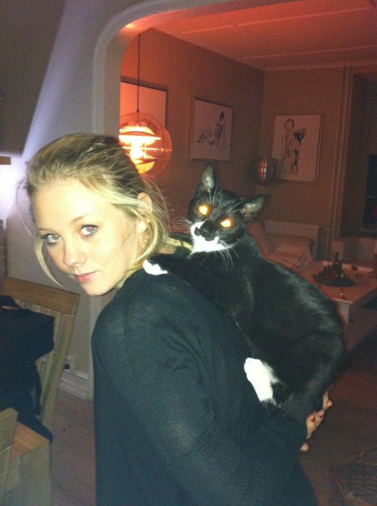 Huskat Hubert - Lidt mærkeligt. Men sådan går vi faktisk tit rundt. billede 15