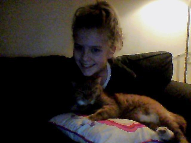 Huskat Mullerbjørn.. {min engel:* - hvad vi tit laver når jeg er på computeren xD billede 14