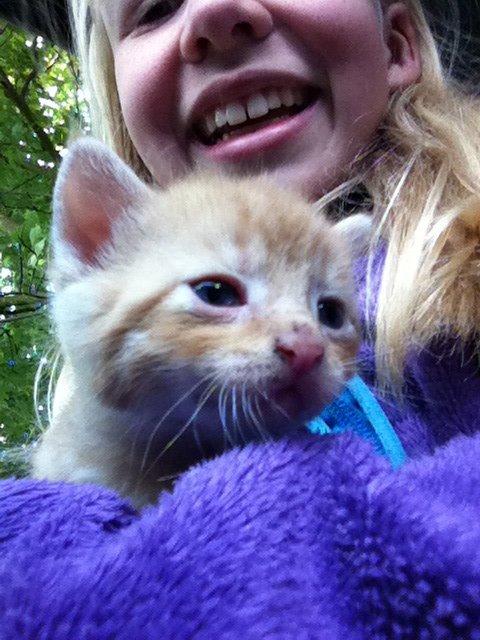 Huskat Milo - tog et lille selfie med Milo<3  billede 3