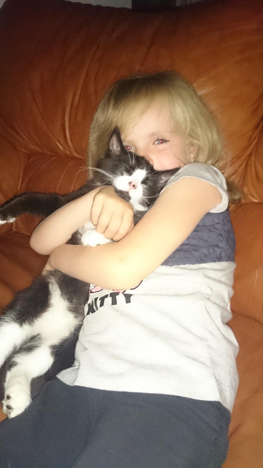 Huskat Mia EFTERLYSNING  billede 24