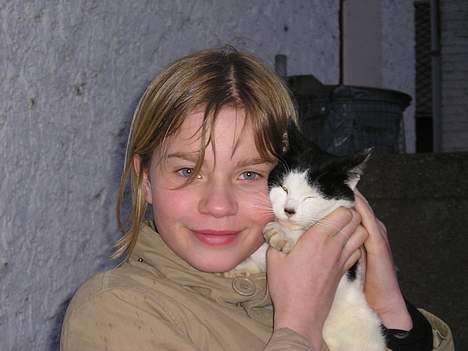 Blanding af racer Sortsnude<3 - Maja og Sortsnude billede 4