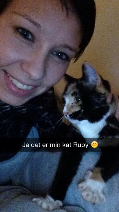 Huskat Ruby  billede 3