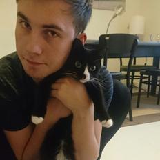 Huskat (Frk.) Karen (Blixen)