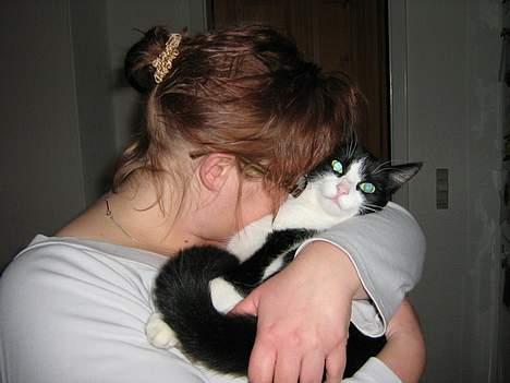 Huskat zindi - Her nusser mig og mor altså - lækkert..... billede 6