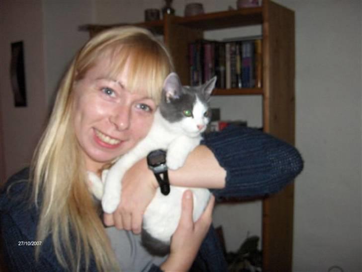 Huskat baby billede 9