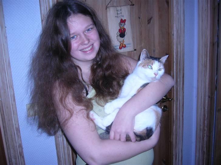 Huskat perle. - hvad laver hun så lige dernede.  billede 5