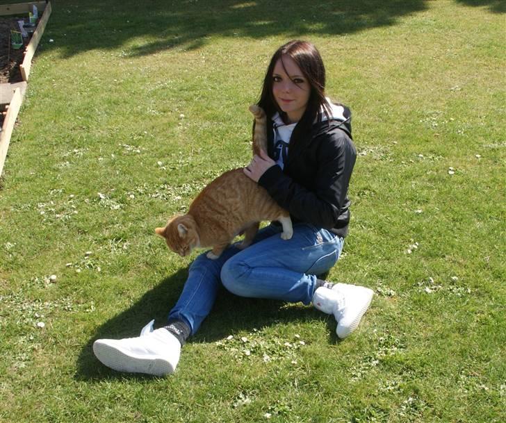 Huskat Rico  - Mig og Rico sommer 09 :D billede 8