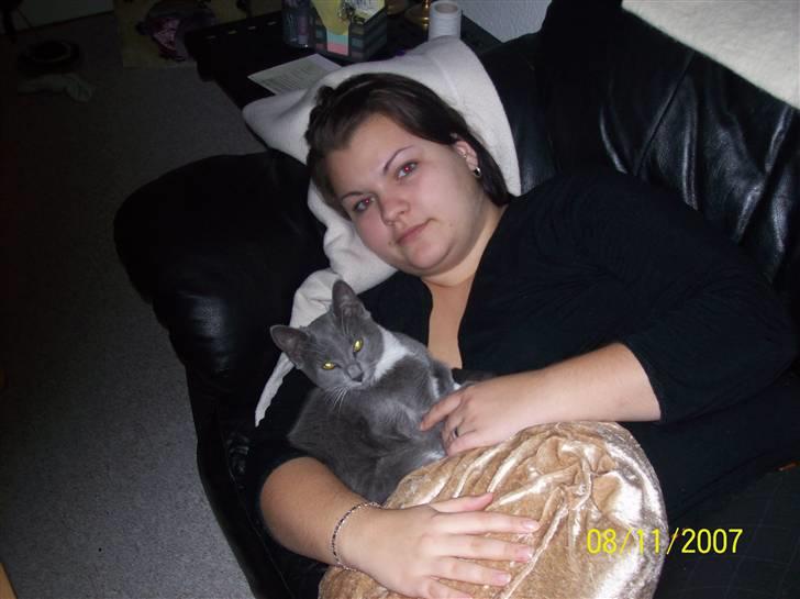 Huskat Madonna - vi putter om aften. billede 5