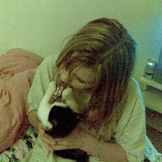 Huskat Sibylle <33 solgt