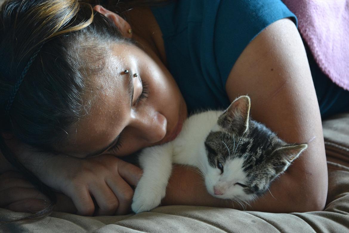Huskat Simba - Tja, kæresten fangede os i et blødsødent øjeblik. Jeg elsker dig Simba <3 Foto: Jonas Sørensen. billede 2