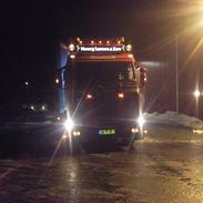 Firmaets 143m v8 400hk