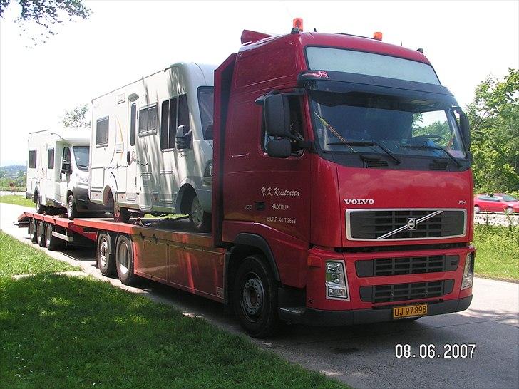 Tidligere firmabiler - Volvo FH 480 Globetrotter XL 6x2 - 6 akslet kærretræk
Niels-Kristian Kristensen - Haderup billede 43