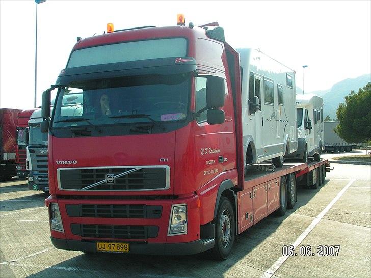 Tidligere firmabiler - Volvo FH 480 Globetrotter XL 6x2 - 6 akslet kærretræk
Niels-Kristian Kristensen - Haderup

Udsigt fra hvil i Spanien billede 45