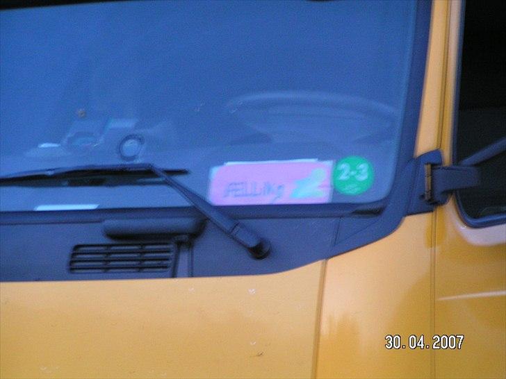 Tidligere firmabiler - Volvo FH12 380 Globetrotter 4x2
PK Transport - Serritslev

Nøjagtig magen til Den fra VTS bortset fra farve, årgang og bredeforhjul. billede 50