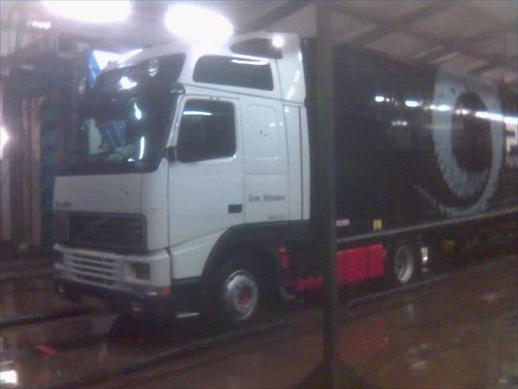 Tidligere firmabiler - Volvo FH12 420 Globetrotter XL New York 4x2
Kim Johansen International Transport A/S - Greve billede 52