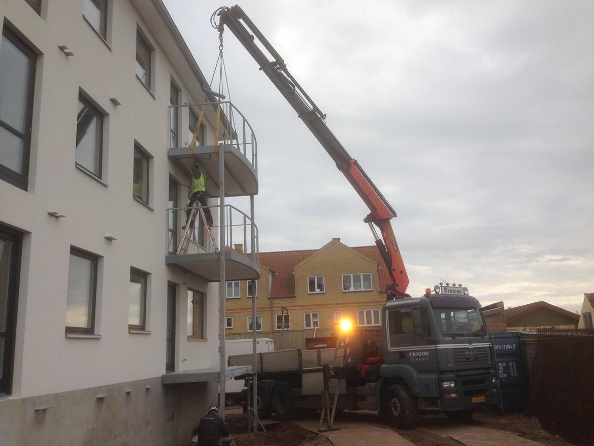 Lidt forskelligt - Altaner monteres i Frederikshavn billede 71
