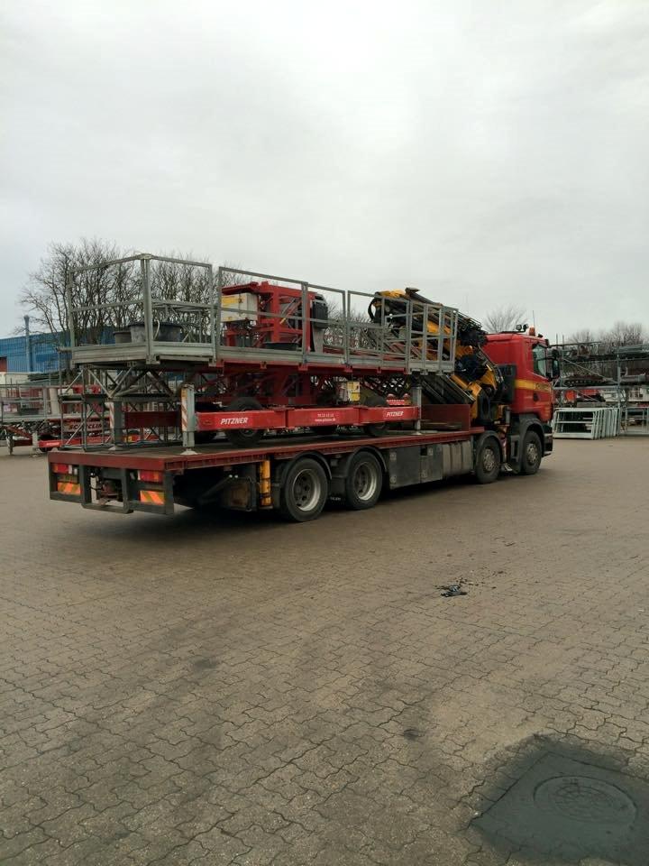 Johannesen Kran - Transport af arbejdsplatform billede 9