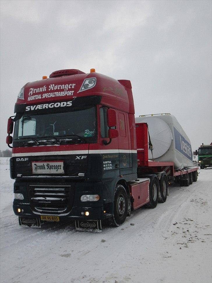 Mit varierende job - Nacelle... Dog kun til en V52.
Totalvægt UNDER 48 t. billede 4