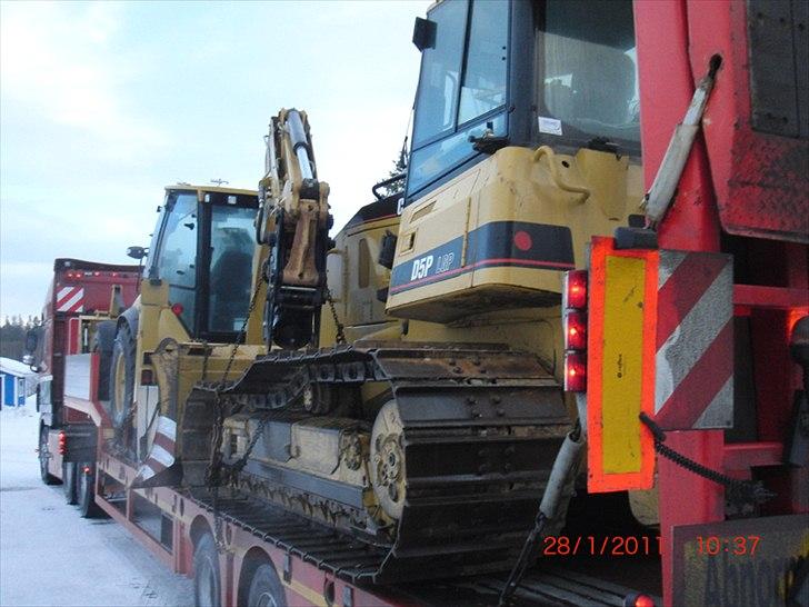 Mit varierende job - Første tur til Arjeplogh, Sverige.
2 x CAT maskiner. billede 8