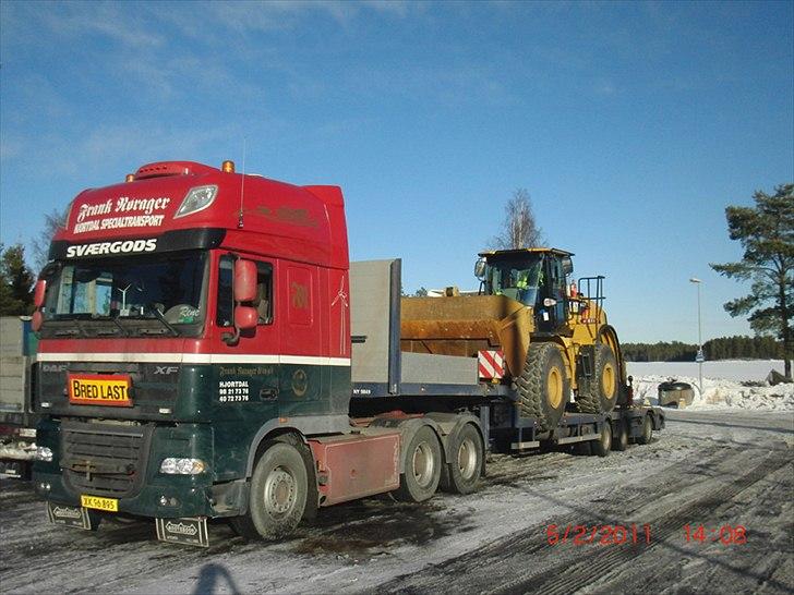 Mit varierende job - Anden tur til Arjeplogh, Sverige.
1 x CAT gummiged. (Jep. Det er prototyper...) billede 10