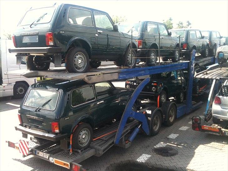 Mit varierende job - 10 stk sprit nye LADA Niva!!!
Troede de var udgået af produktion. billede 33