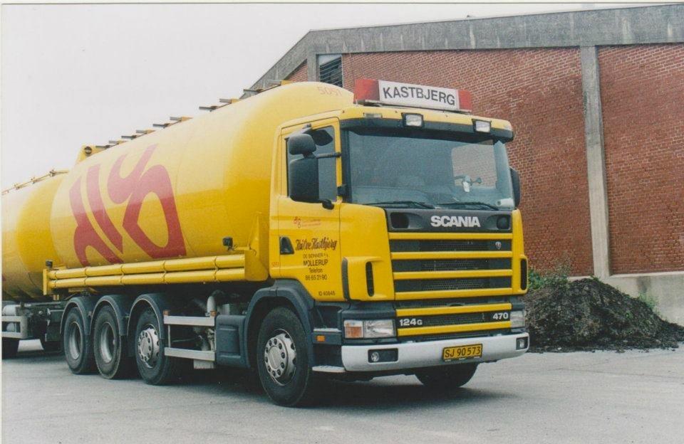 Min tidligere biler - Kai Ove Kastbjerg & Sønner.SJ90573-JM7820- 
Scania 124 470 Turbocompound med opticruice, årgang 2002. Billede taget ved Dlg Randers. billede 7