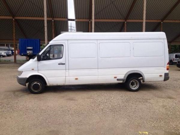 Mercedes sprinter 412D