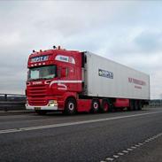 Scania R500