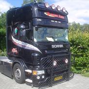 Scania R560