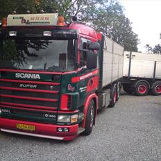 Scania 164L