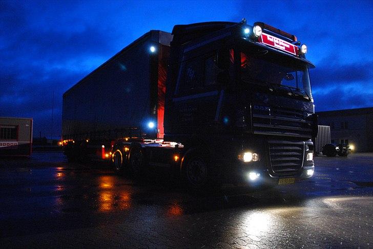 DAF 105.410 - Morgenstund, inden afgang mod Kastrup og Icopal billede 7