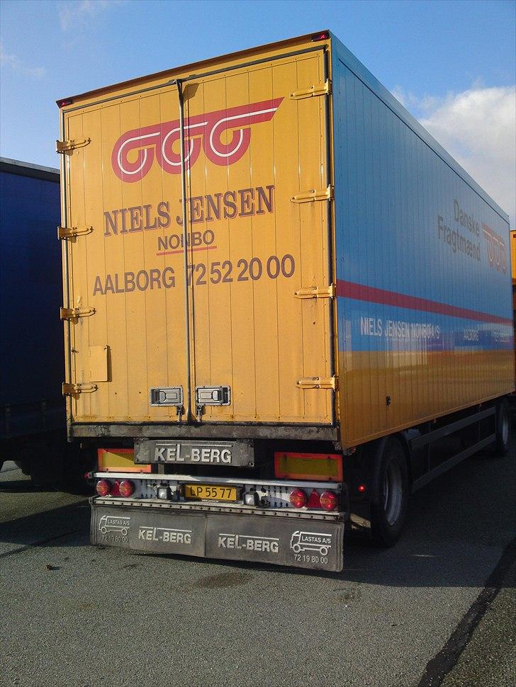 Mercedes Actros 1841 - Røven af hængeren :D billede 7