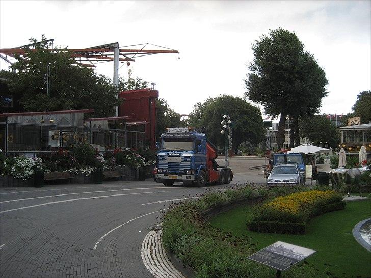 Scania 143 H 450 - i forbindelse med en ombygning af et hus i tivoli var jeg med det var lidt sjov efter som jeg sov i bilen der inde billede 5