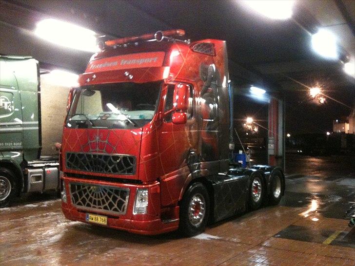 Volvo FH16 580 - efter vask en fredag aften.. billede 5