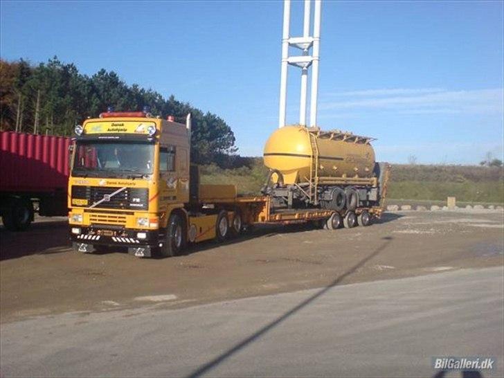 Volvo F12-405 globetrotter billede 6