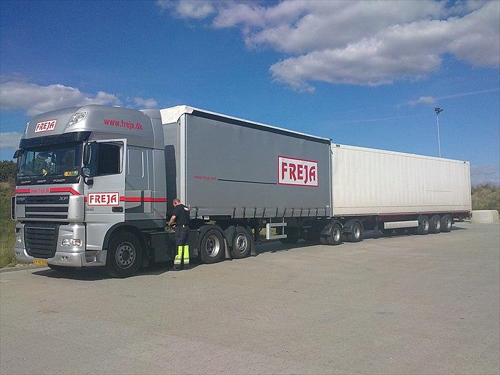 DAF 105.460 billede 1