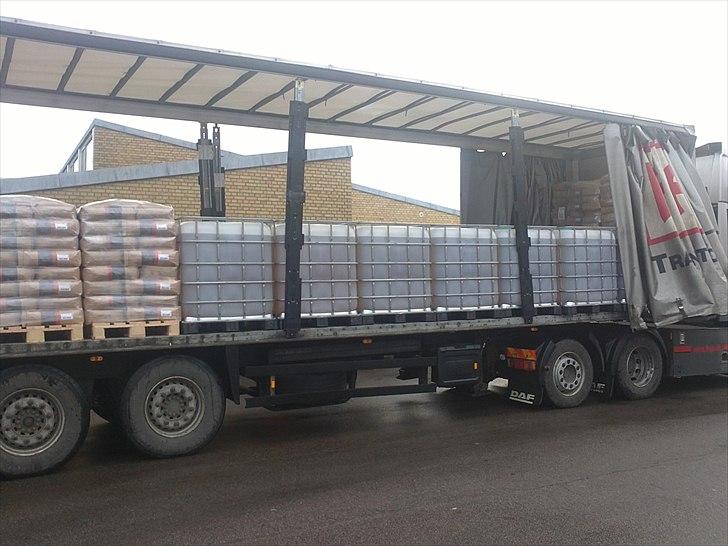 DAF 105.460 - sukker og sirup fra nyk.F til stege  billede 5