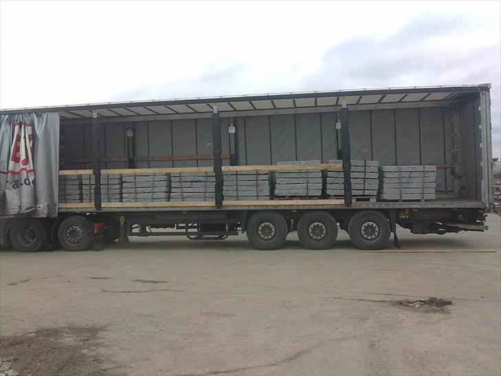DAF 105.460 - kantsten fra frihavnen til osted  billede 6