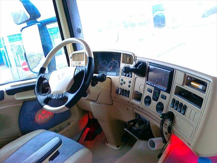 Scania R 620 billede 12