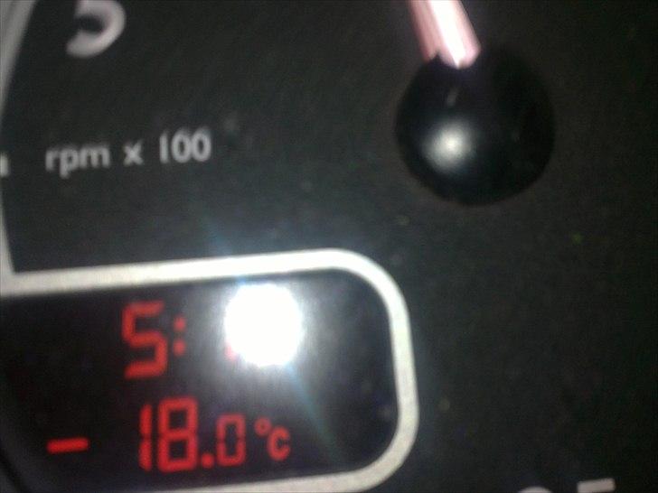 DAF 105.460 - natten til den 23/12-2010 på fyn, lidt koldt :D billede 14
