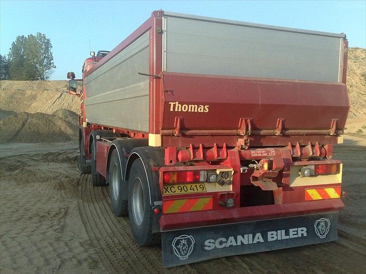 Scania R480 - Ved godt det ikke er mange der har navn bag på..men er nu meget dejligt når man er på div byggepladser eller jordtip, så maskin føeren kan kalde en op når man bakker til. så ikke bare han skal sige hey-hov du der!! hvis der nu er 10 lastbiler på pladsen billede 7